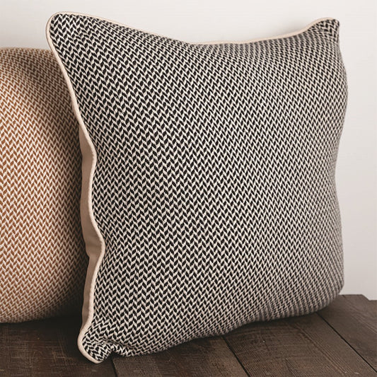 Pillow-Black/White-Dashing Texture (21" x 21")