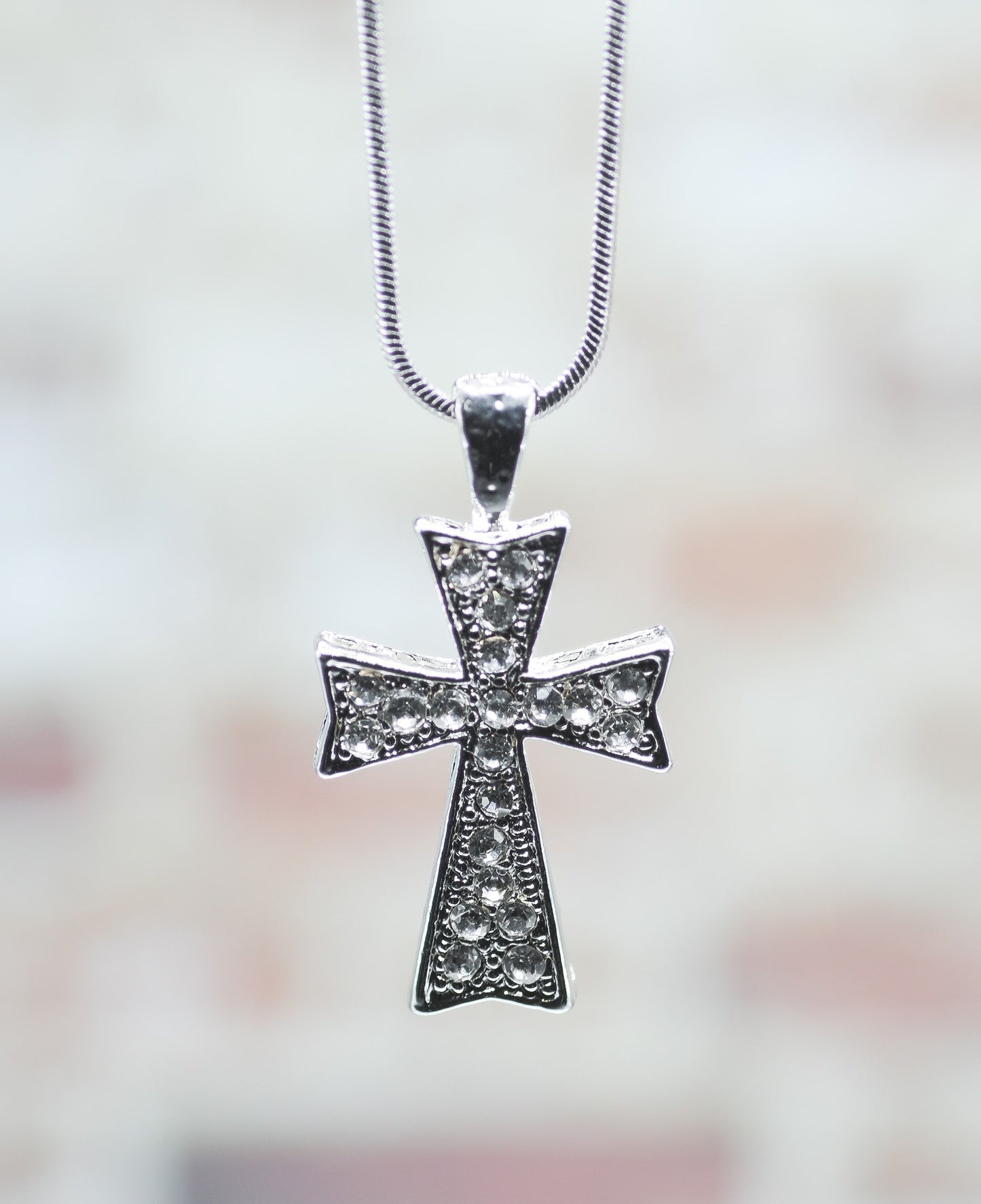 Necklace-Eden Merry-Cross-Clear