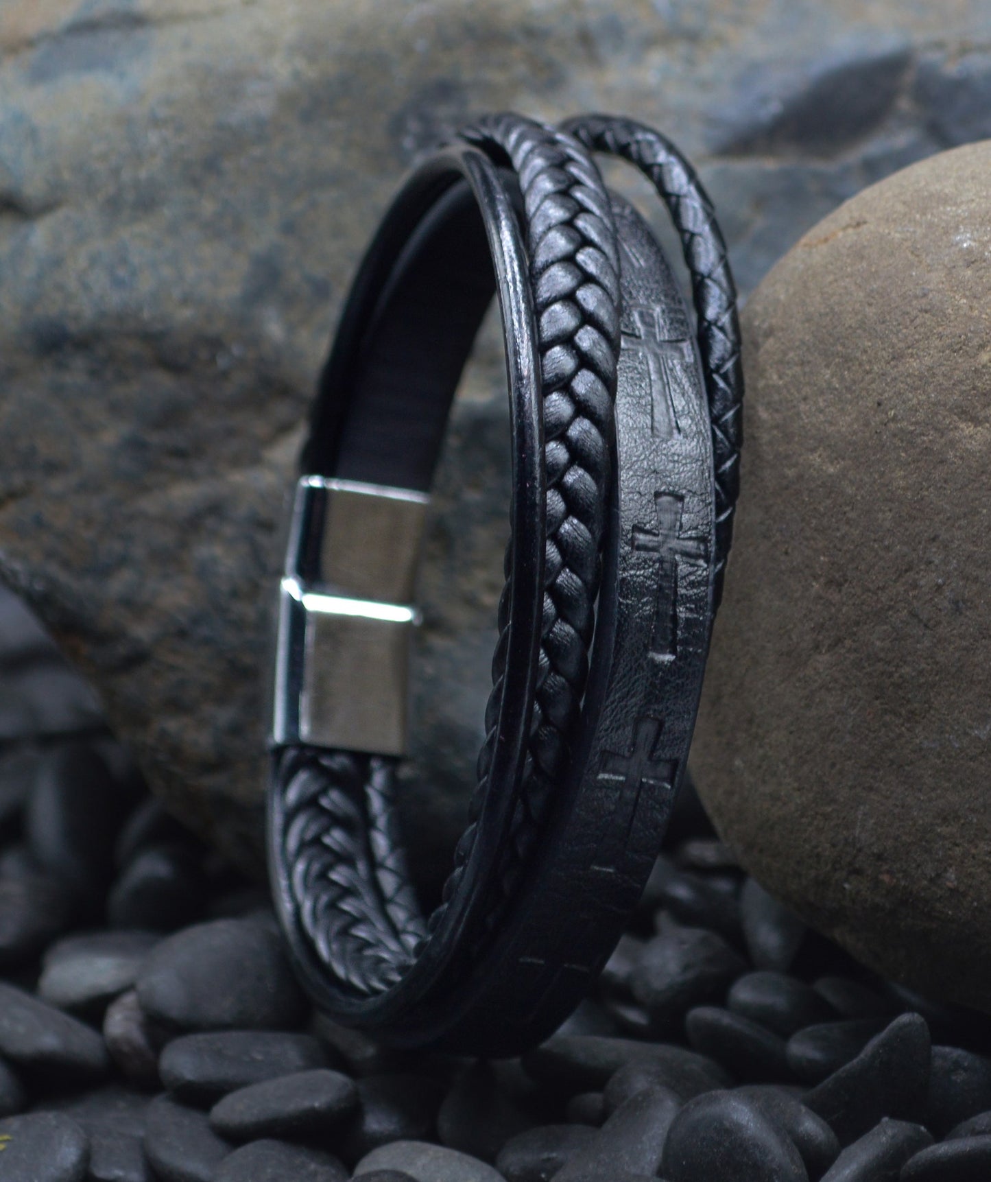 Bracelet-Eden Merry-Men's Leather-Stamped Cross-Black