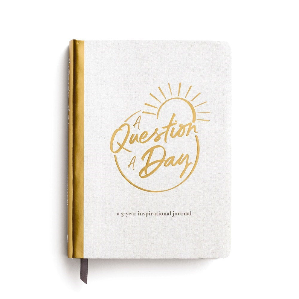 Journal-A Question A Day 3-Year Inspirational Journey