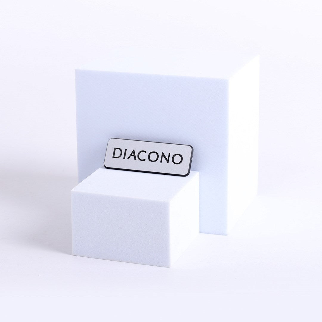 Spanish-Badge-Deacon-Magnetic-Silver