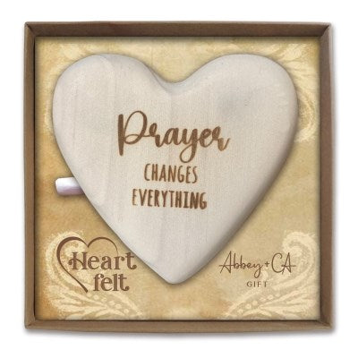 Message Heart-Prayer Changes Things (3.5" x 3.75")