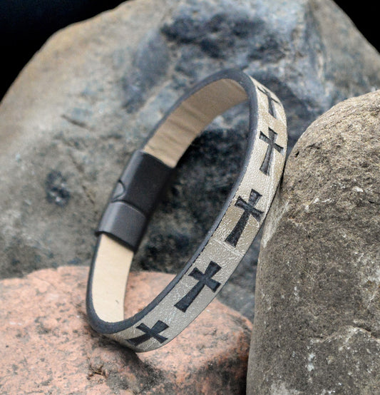 Bracelet-Eden Merry-Magnetic-Cross-Khaki