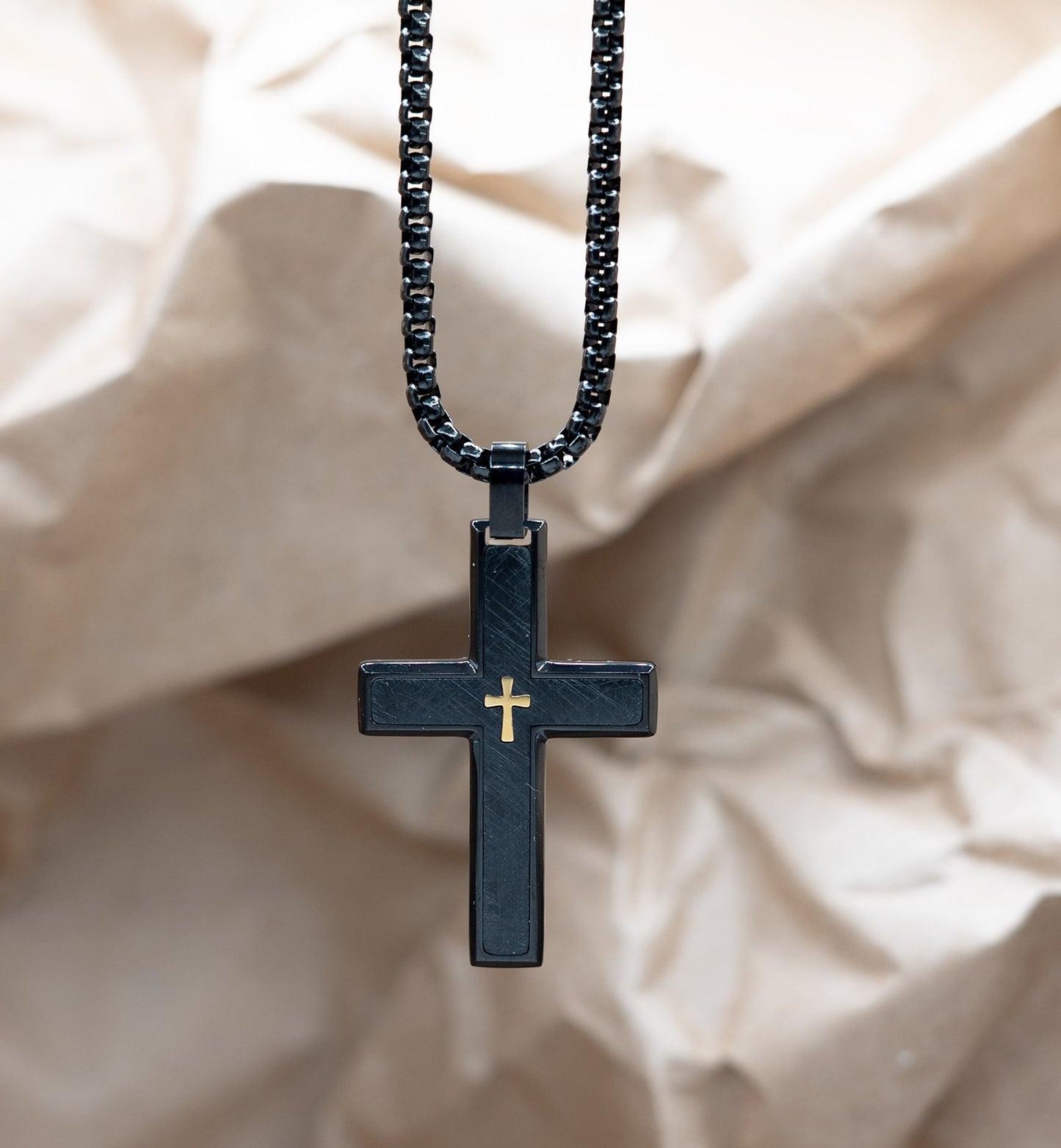 Necklace-Eden Merry-Cross-Brushed-Black/Gold