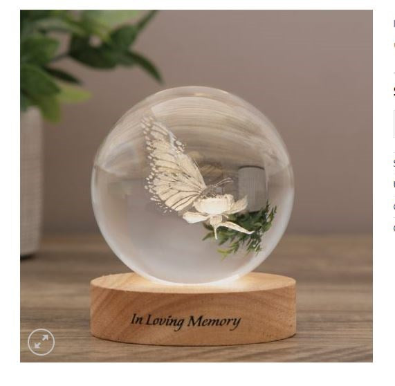 Crystal Keepsake - Butterfly (4' x 3')