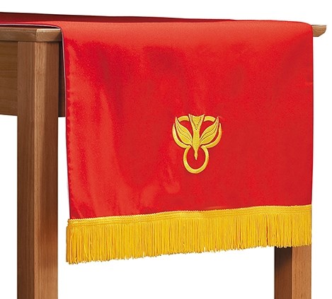 Parament-Reversible-Table Runner With Cross-Red/White