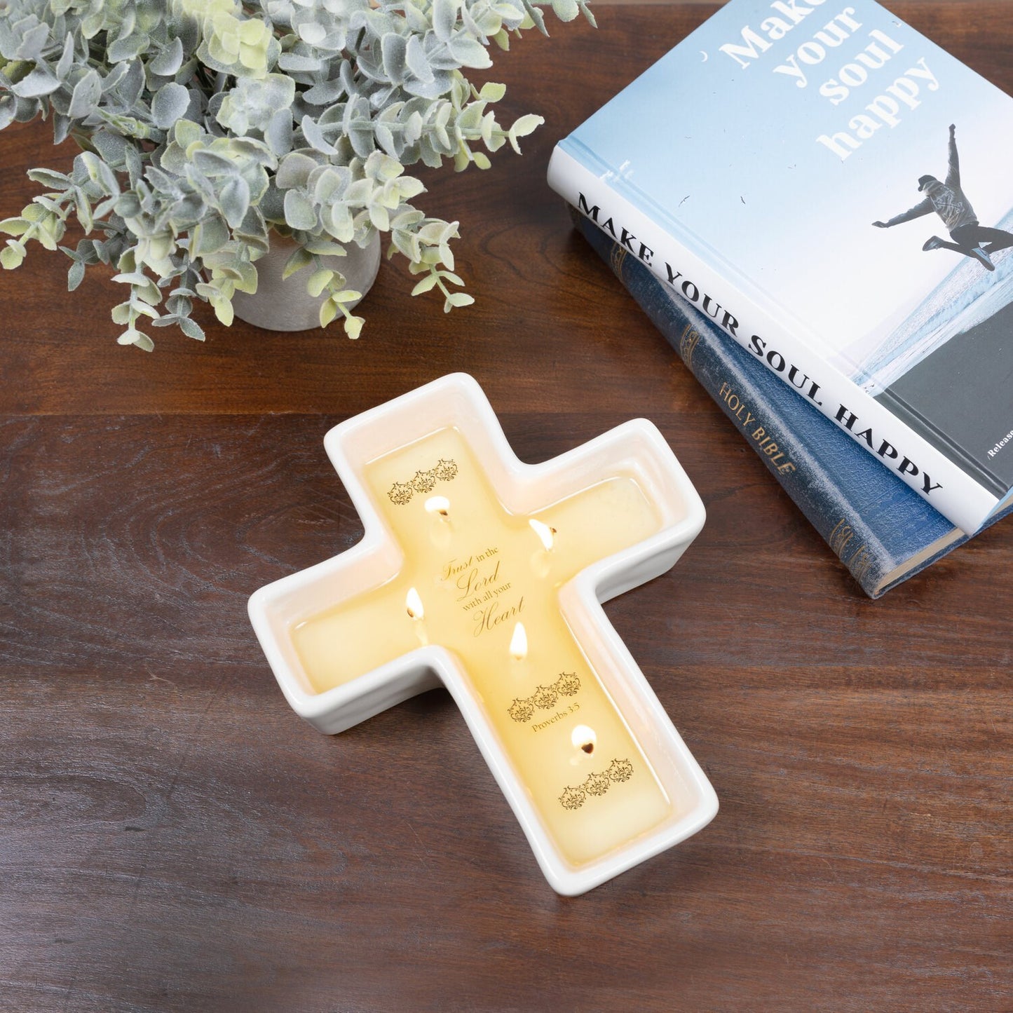 Candle-5 Wick Cross Shaped Candle-Proverbs 3:5-Trust In The Lord-12 oz
