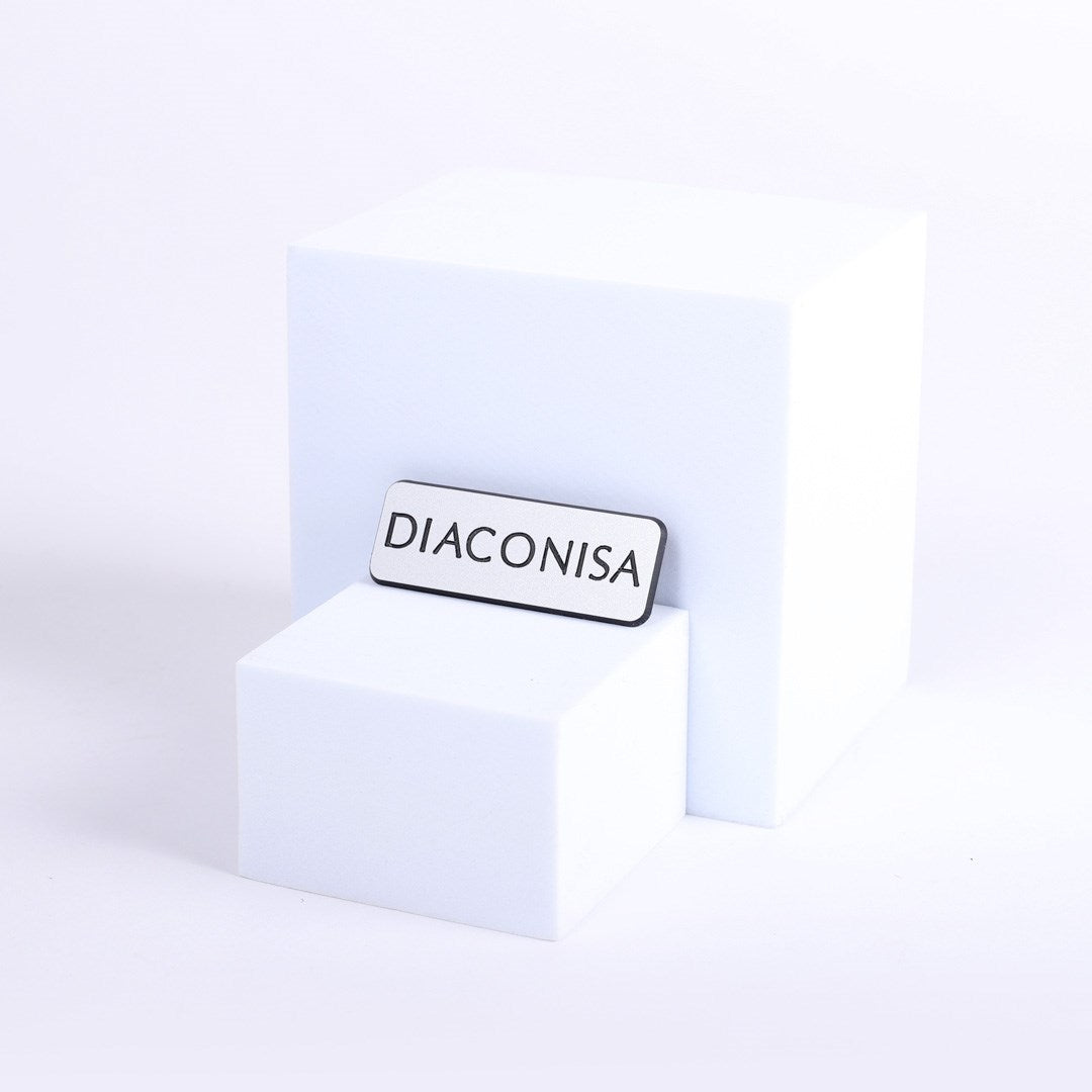 Spanish-Badge-Deaconess-Magnetic-Silver